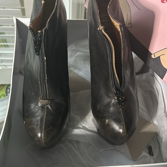 99-Two - Picture 3 of 6